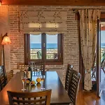 Melissa Stone House Tatil Evi *